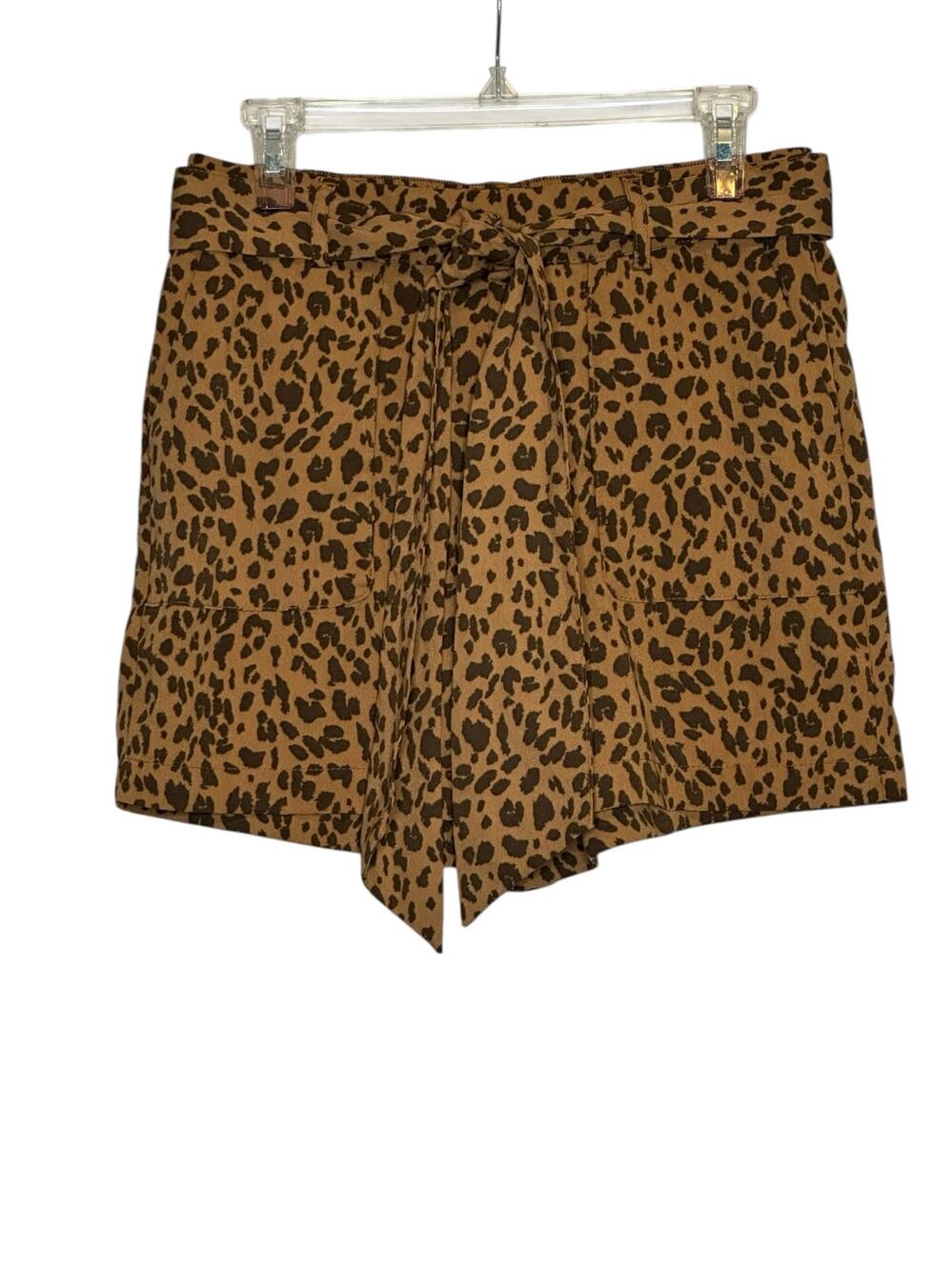 A new day animal print belted shorts size Medium